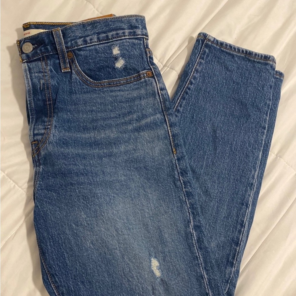 Levi’s Wedgie Straight Jeans